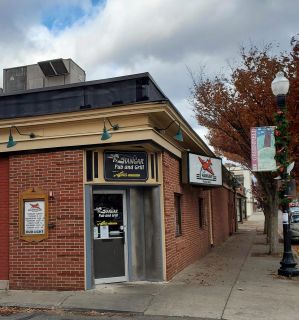 Hangar Pub & Grill